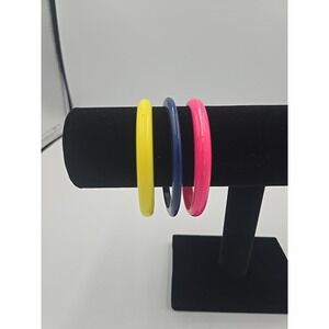 1970s‎ VTG Multicolor PLASTIC BRACELETS molded  Mod Cool Fun Fashion